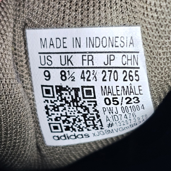 NWT Adidas Kaptir 3.0 - Picture 7 of 9